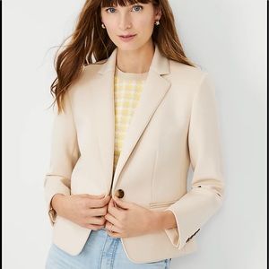 Ann Taylor Blazer ❤️